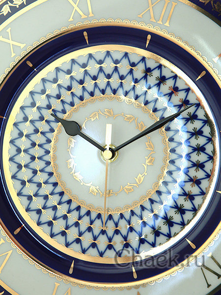 Часы декоративные форма Европейская-2 рисунок Кобальтовая сетка Императорский фарфоровый завод