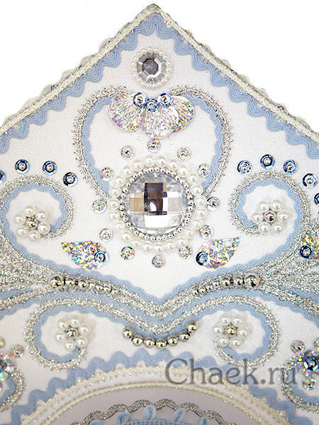 Русский кокошник "Купола" белый