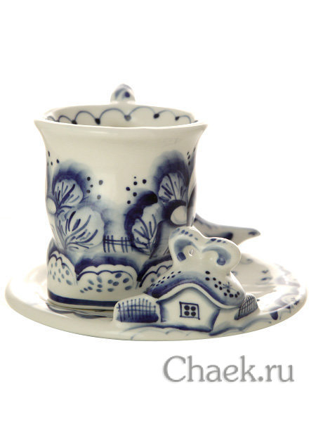 Бокал с блюдцем "Деревенька" Гжель