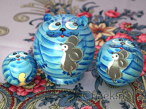 Матрешка "Кот голубой" круглый, серия "Животные", арт. 594