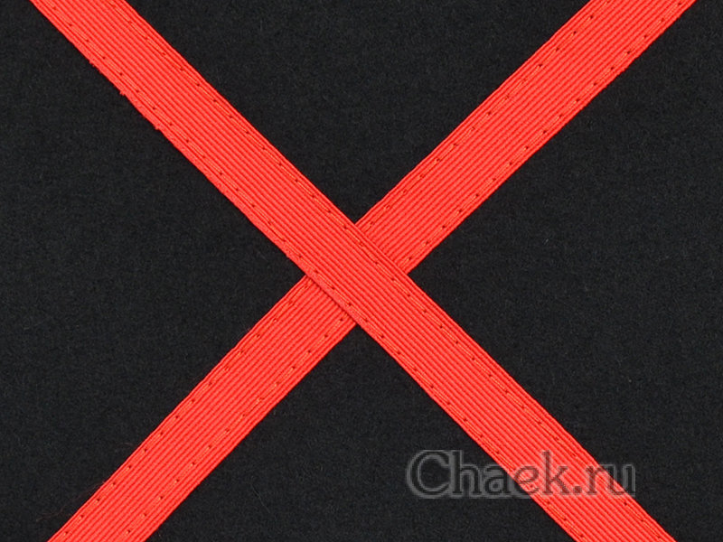 Кубанка станично-бытовая натуральный черный каракуль (красный галун)